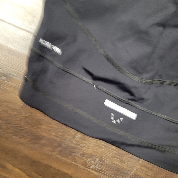 Varley Vartech Perforated Mesh Panel Workout Leggings Black Size S - Picture 5 of 5